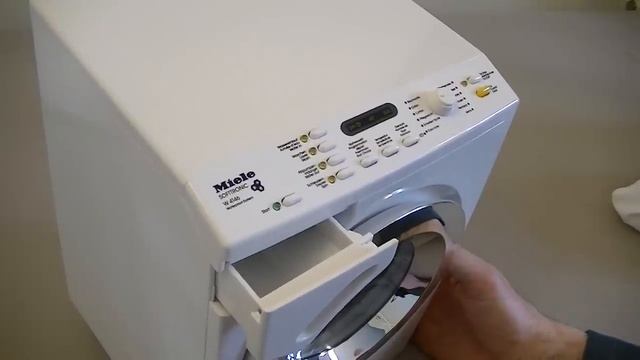 Miele Toy Washing Machine By Theo Klein Demonstration & Review смотреть онлайн