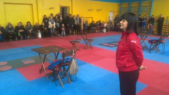 Відкриття чемпіонату Києва з кунгфу серед дітей розділ туйшоу Малишка 15/1  20.02.2016