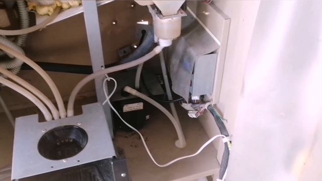 Купили вендинговый кофейный автомат смотрим что он скрывает. #baraholkatop смотреть онлайн