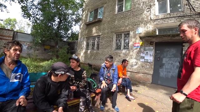 Как живут Бездомные | Что Едят Бездомные | Как зарабатывают Бездомные | Где живут Бездомные смотреть онлайн