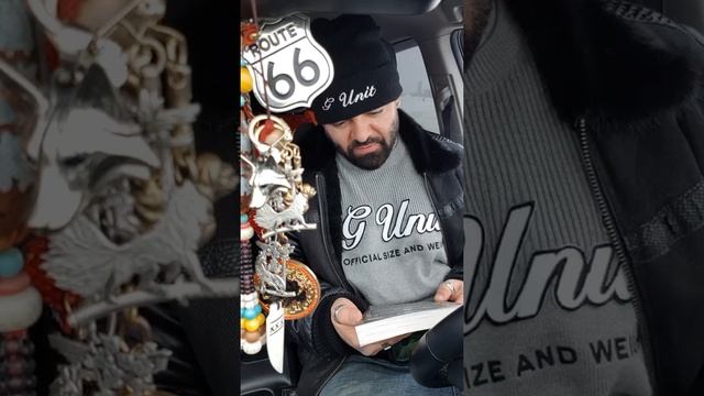 Абонемент в библиотЭку"хХх"- продляется!;) смотреть онлайн