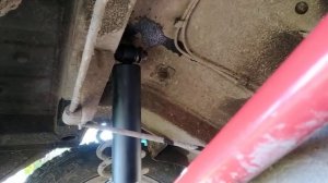 ставлю амортизаторы нива шевроле на ниву