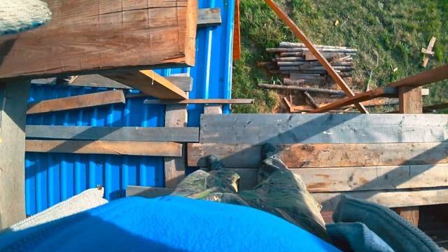 Делаем леса на доме. Запенил котельную. Прицеп МЗСА перевозит новый груз. смотреть онлайн