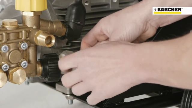 Аппарат (мойка) высокого давления Karcher HD 9/20-4 Classic смотреть онлайн