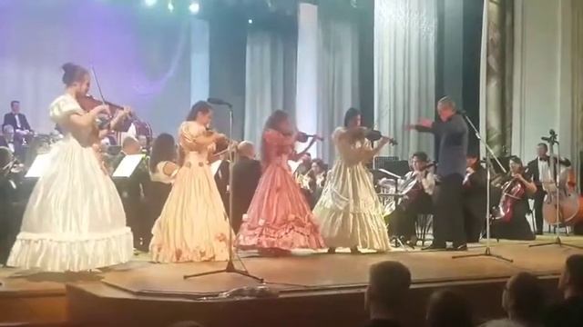 Квартет скрипалів - К.Бом "Прелюдія" і "Мазурка" смотреть онлайн