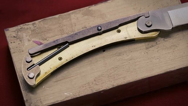 Устройство складного ножа с замком Back Lock смотреть онлайн