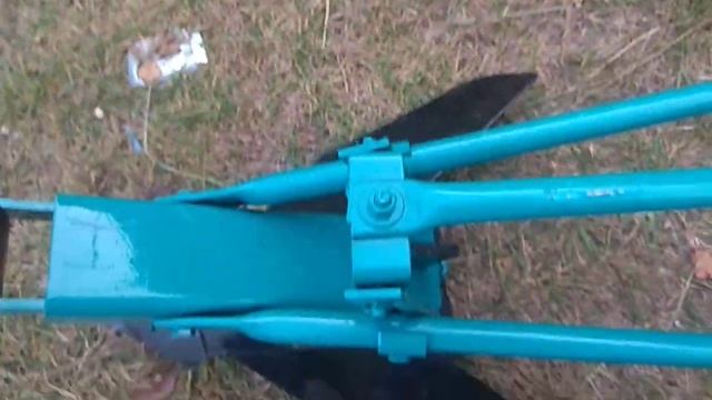 Окучник ручной Дружба с колесом. смотреть онлайн