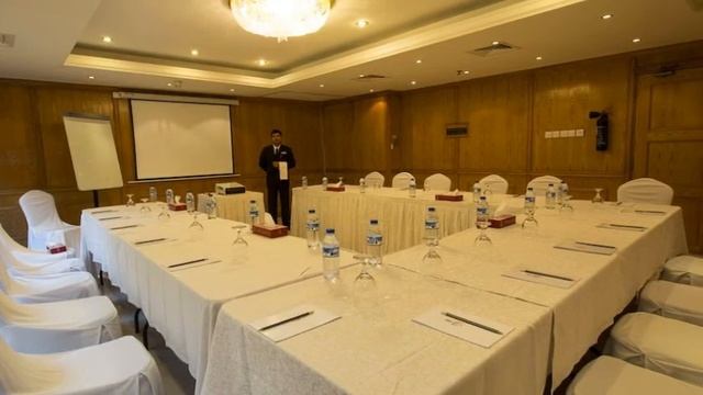 Imperial Suites Hotel || DUBAI HOTELS || BUR DUBAI смотреть онлайн