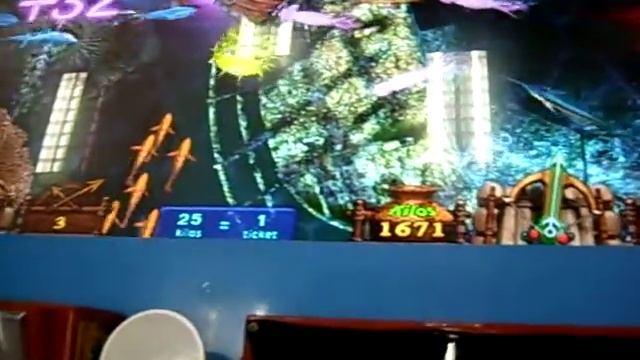 The jellyfish in Harpoon Lagoon arcade La medusa en Harpoon Lagoon arcadia. смотреть онлайн