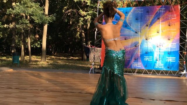 "Джамила", восточный танец, Диана 1 / "Jamila", eastern dance, Diana 1 смотреть онлайн