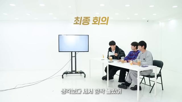 적게 입은 여자들의 경쟁 | SSA Ep.03 смотреть онлайн