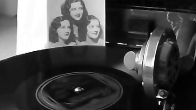 "If I had a million dollars" - The Boswell Sisters смотреть онлайн