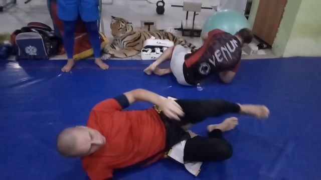 Тренировка ММА с Михалычем, пятница вечер. смотреть онлайн
