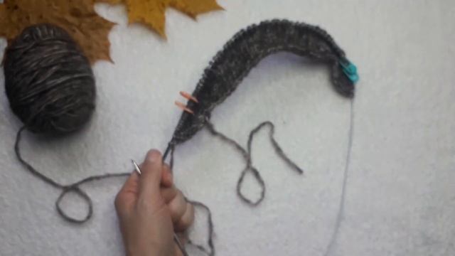 ВЫРЕЗ ГОРЛОВИНЫ необычным способом. смотреть онлайн