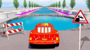 СМОЖЕТ ЛИ МОЛНИЯ МАКВИН ПРОЕХАТЬ ОПАСНУЮ ЯМУ с ВОДОЙ в ГТА 5 МОДЫ - ЭКСПЕРИМЕНТЫ GTA 5 MODS