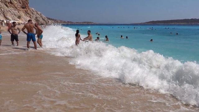 Самый крутой пляж Турции. Пляж Kaпутaш. Kaputas Plaj. смотреть онлайн