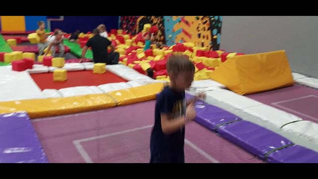 батутный парк