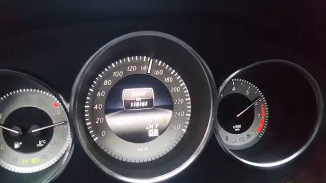 Mercedes W218 Cls 550 4.7 Biturbo Acceleration 0-215 Km