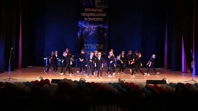 Фиеста, рук. Чечетка М.В., танц. комп. ЛЮДИ В ЧЕРНОМ смотреть онлайн