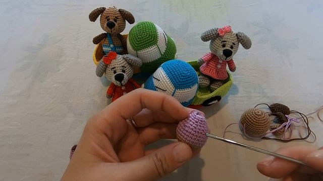 Как связать маленькую собачку крючком. МК с описанием смотреть онлайн