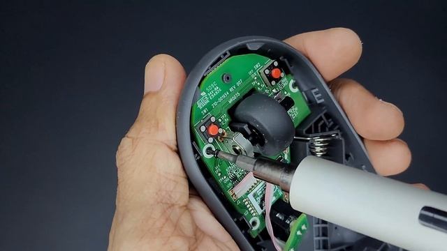 Logitech Pebble (M350) Mouse Not Working - Fix смотреть онлайн