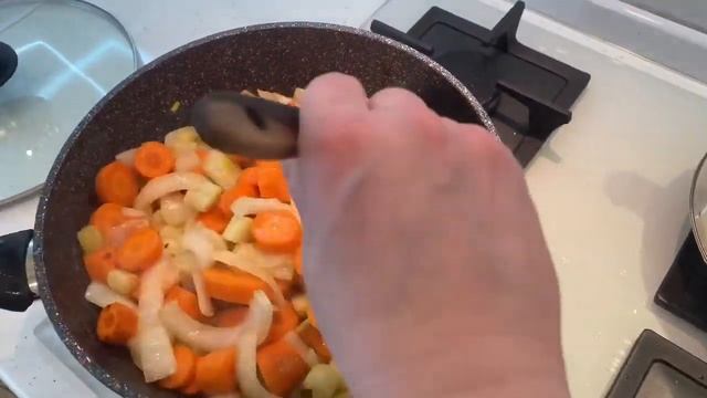 Говядина Оссо Буко-Итальянское нежнейшее Мясо эпизод №914 смотреть онлайн