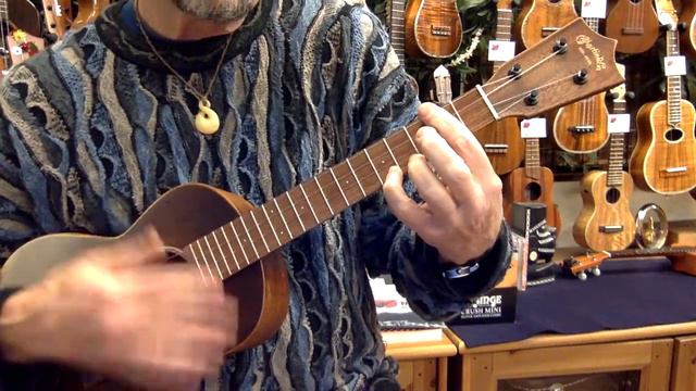 "Daydream Believer" on Martin "Streetmaster" Mahogany Tenor #4733 @ Ukulele Mania, Tokyo смотреть онлайн