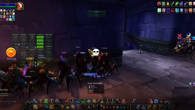 Rogue Falls asleep and pulls C'thun смотреть онлайн