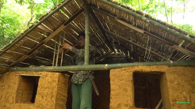 Build Survival Shelter Bushcraft, Bamboo Roof & Clay Fireplace, Catch And Cook, Episode 67