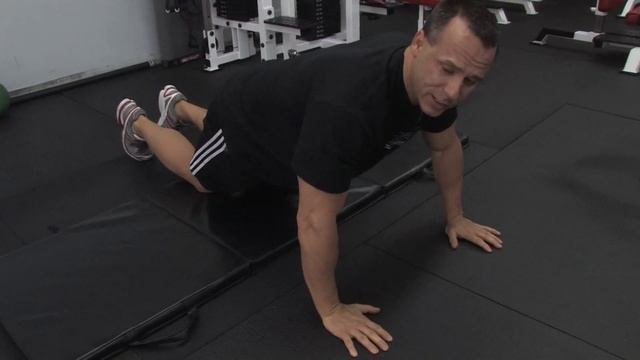 Exercise Techniques : How to Increase Push-Ups смотреть онлайн