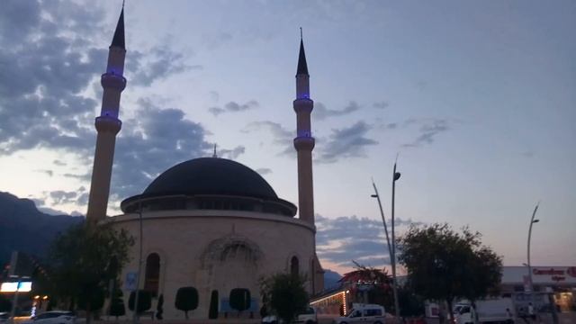 Вечерний намаз в Кемере/Центральная мечеть Кемера/ Всем Добра! смотреть онлайн