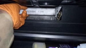 Тойота Камри xv40 замена салонного фильтра.