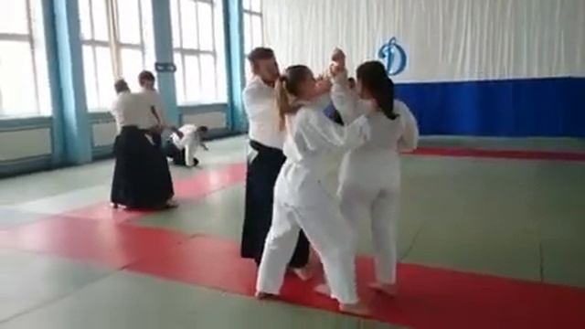 Volgograd-Aikido on Periscope. Семинар по Айкидо Новикова Ивана Анатольевича в Волгограде 02.04.201 смотреть онлайн