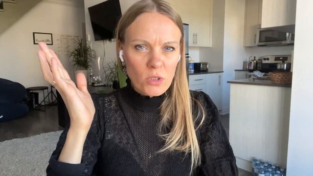 Куда смотреть правильно ? 😂😂😂 смотреть онлайн