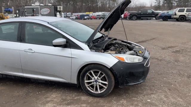2018 Ford Focus SE SEDAN 4-DR | Repocast смотреть онлайн