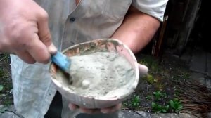 Чем заделать щели и трещины в стене дома  перед побелкой