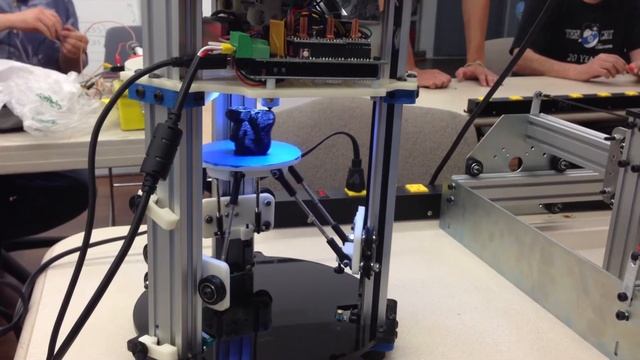 Coolest 3D Printer I Have Ever Seen! смотреть онлайн