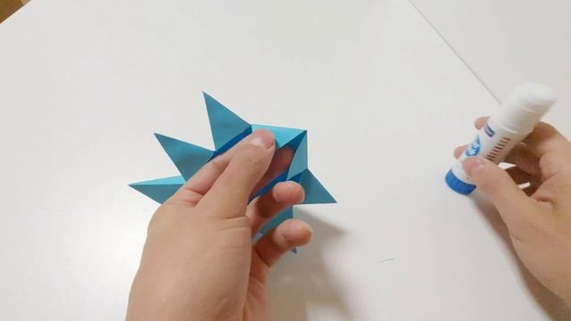 DIY Paper Christmas tree / Christmas crafts / ЁЛКА из бумаги своими руками /Qog'oz Archa yasash смотреть онлайн