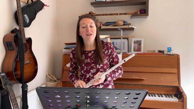 Flute Tutorial on ‘Old MacDonald’ duet #50 Abracadabra Flute (A&C Black) смотреть онлайн