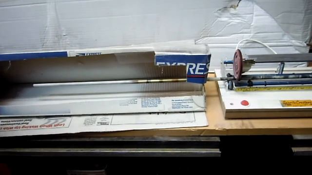 Spray painting arrows 1 of 3.MOV смотреть онлайн