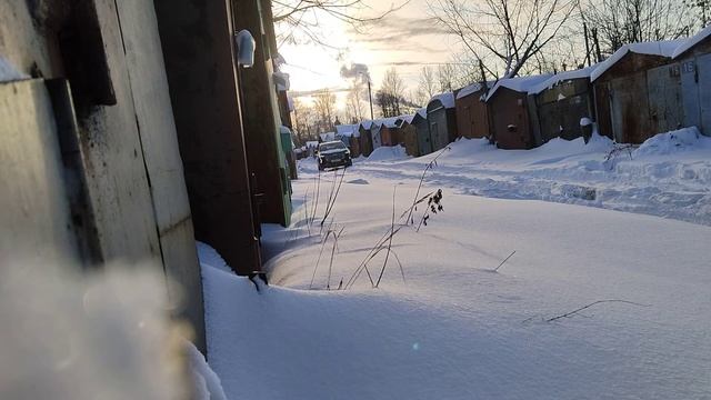 Работа полного привода на Джолион в глубоком снегу