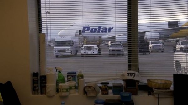 Winter is Coming to Anchorage ?️ Ice Airport Alaska: FULL EPISODE | Smithsonian Channel