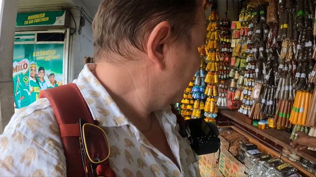 Should you VISIT KANDY? - Kandy WET MARKET - Sri Lanka 🇱🇰 смотреть онлайн
