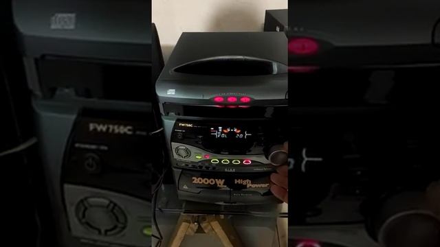 Philips Fw-750c Tocando 8 Caixa