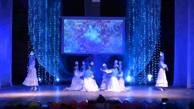 Торжественное собрание в честь 8 Марта смотреть онлайн