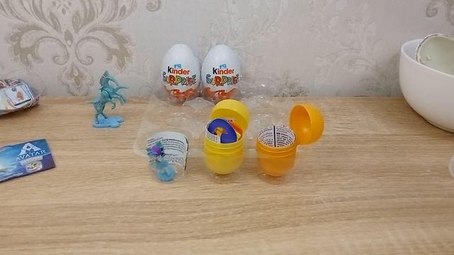 #kindersurprise Как найти коллекционную игрушку!!Аватар-2 Распаковка Киндер сюрприз. смотреть онлайн