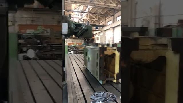 Производим фрезерную обработку крупногабаритных деталей на фрезерно расточном станке с ЧПУ BUTLER смотреть онлайн