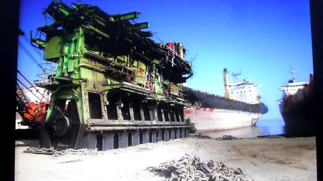 Библиотечный экотур "Очистим город и... Планету". Библиотека №17 смотреть онлайн