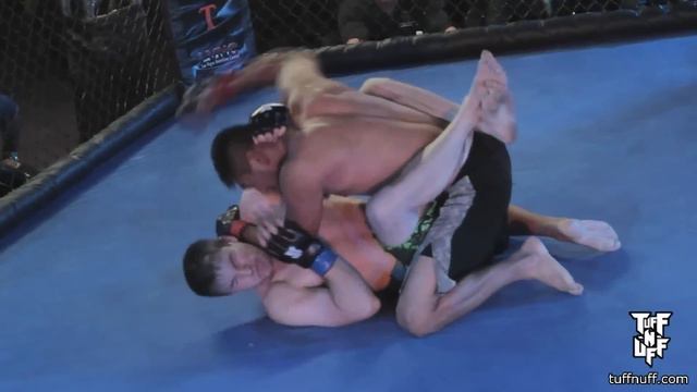 Seth Giddings vs Juan Carlos Solis смотреть онлайн