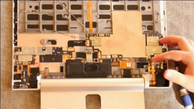 Стал плохо заряжаться Lenovo Yoga. Как починить самостоятельно. смотреть онлайн